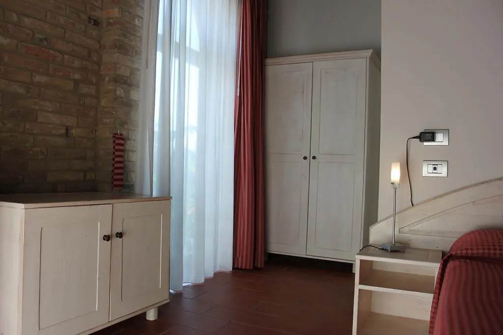 Blue Garibaldi Room & Breakfast Soragna Italie