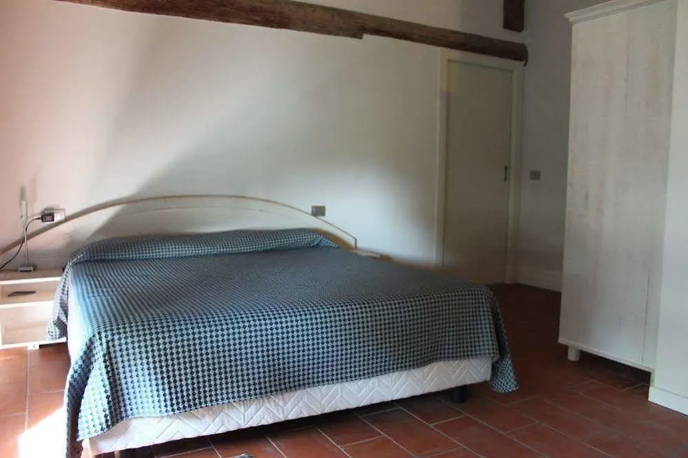 Blue Garibaldi Room & Breakfast Soragna 0*,  Italie